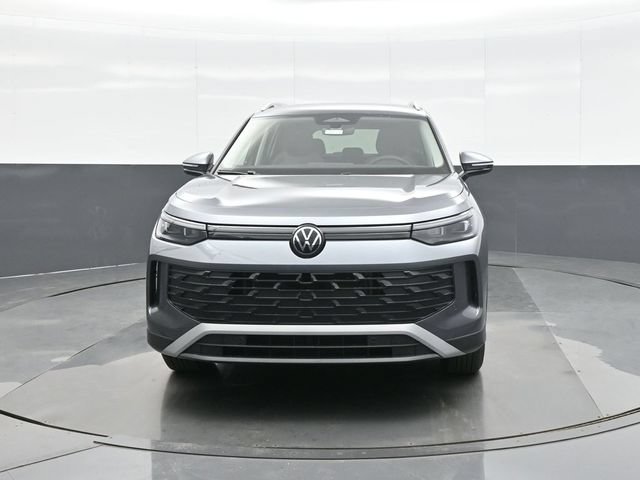 New 2026 Volkswagen Tiguan S AWD/4WD image 2