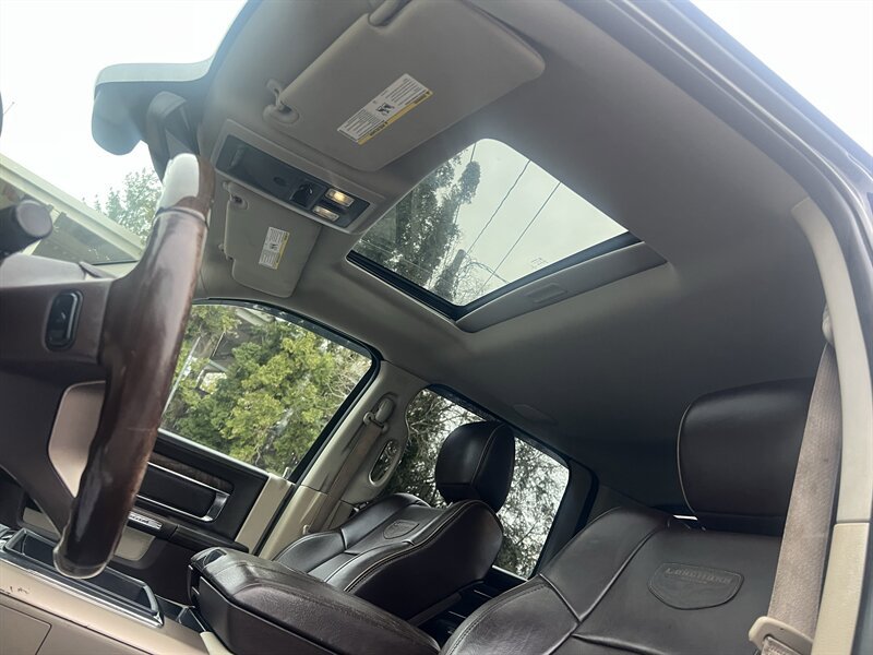 Used 2014 RAM 1500 Laramie Longhorn w/ Trailer Tow Group image 17