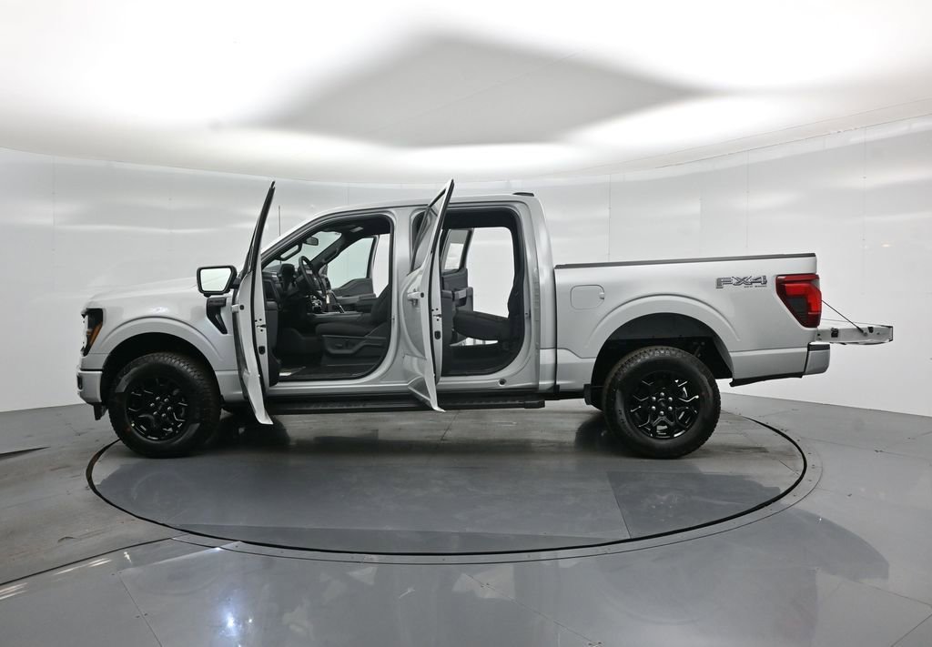 New 2026 Ford F150 XLT w/ Equipment Group 302A MID image 34