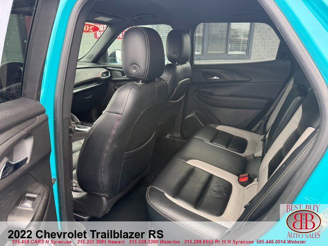 Used 2022 Chevrolet TrailBlazer RS FWD image 12