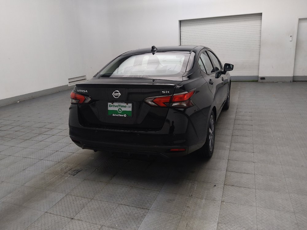 Used 2020 Nissan Versa SR FWD image 9