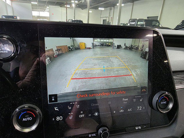 Used 2023 Lexus RX 350 Premium w/ Cold Area Package AWD/4WD image 8