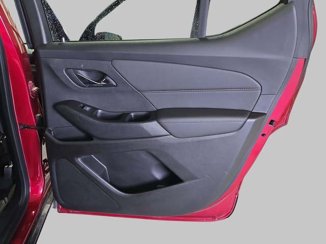 Used 2020 Chevrolet Traverse LT image 13