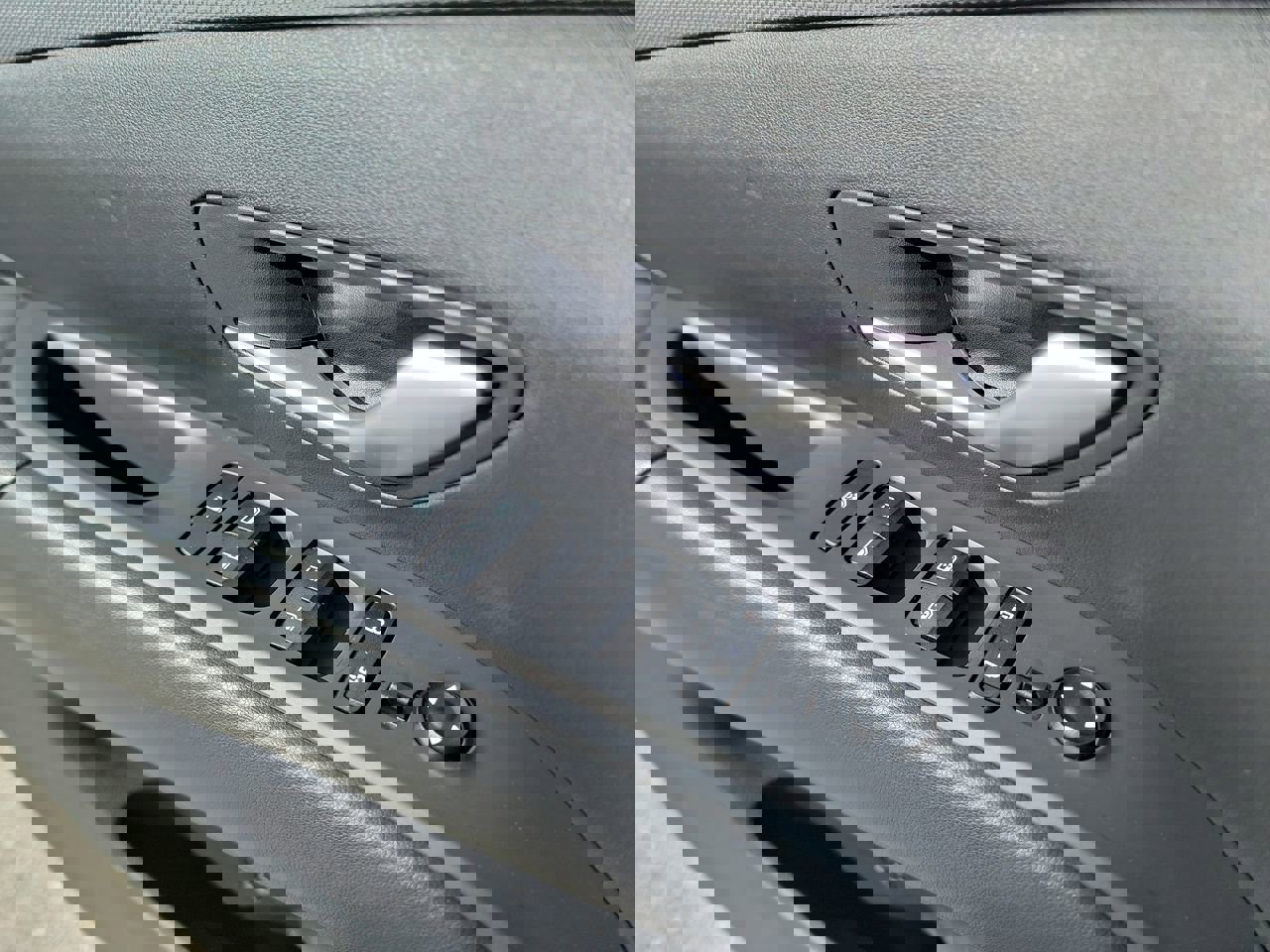 Used 2024 Hyundai Tucson Blue image 11