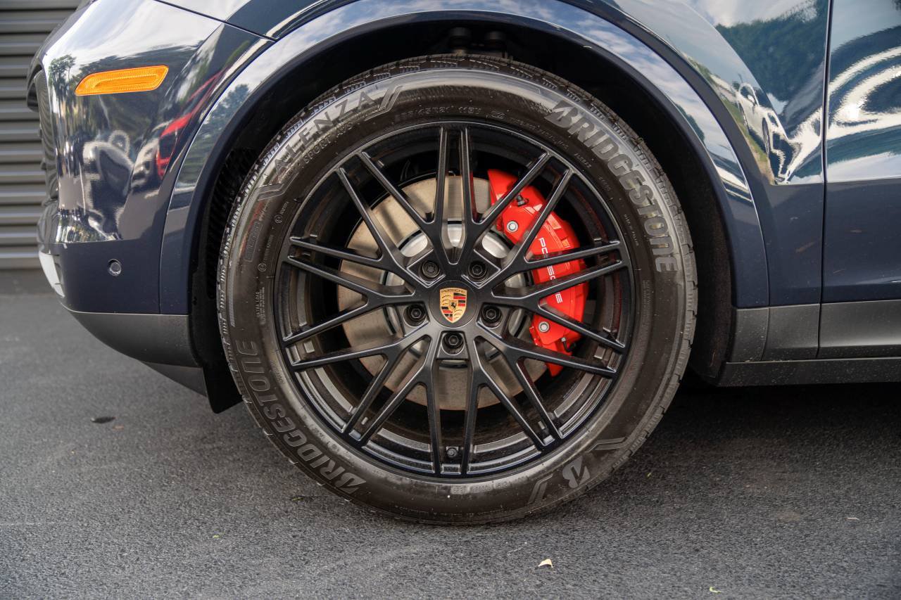 New 2026 Porsche Cayenne S AWD/4WD image 6