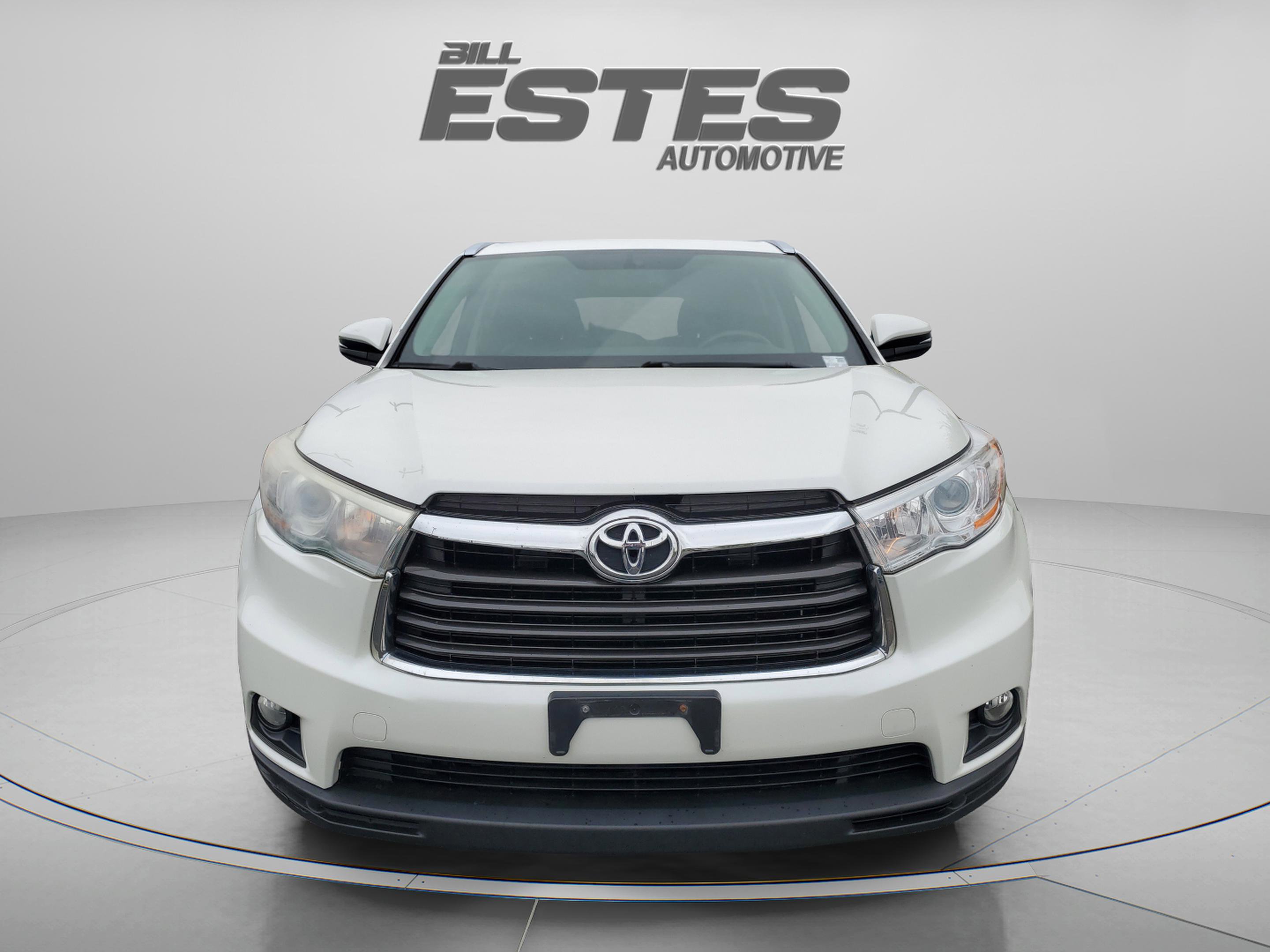 Used 2016 Toyota Highlander XLE AWD/4WD image 6