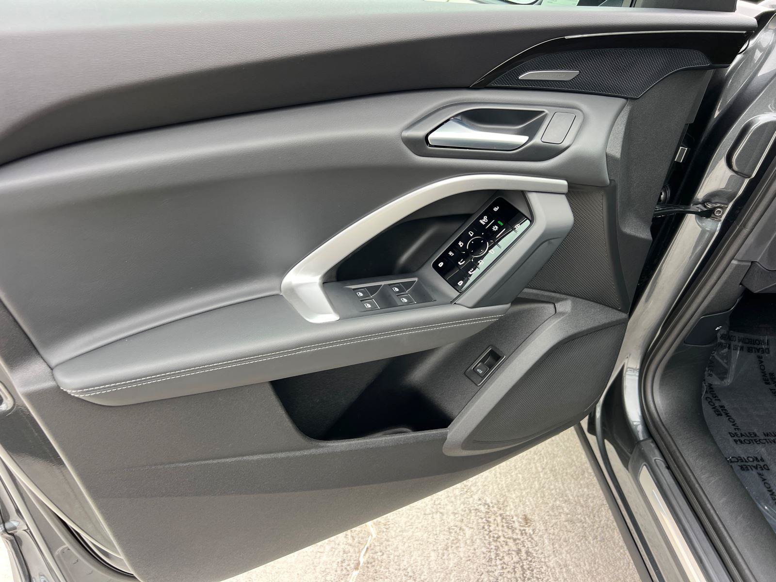 Certified 2025 Audi Q5 Premium Plus AWD/4WD image 10