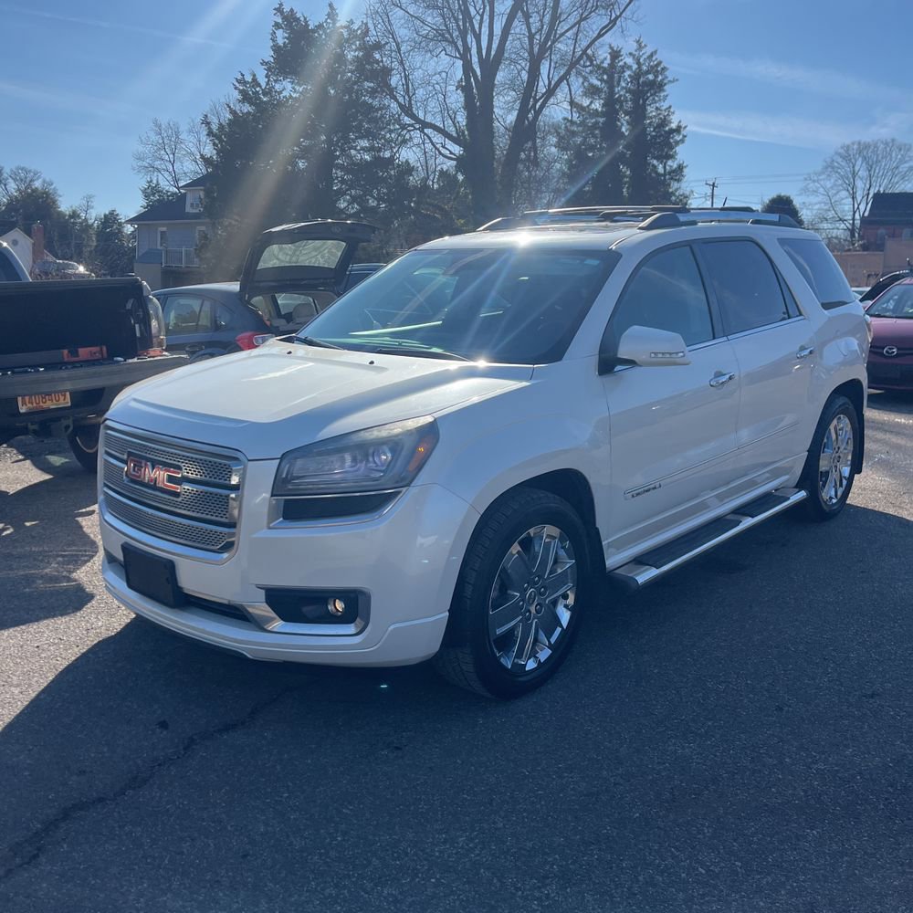 Used 2015 GMC Acadia Denali image 2