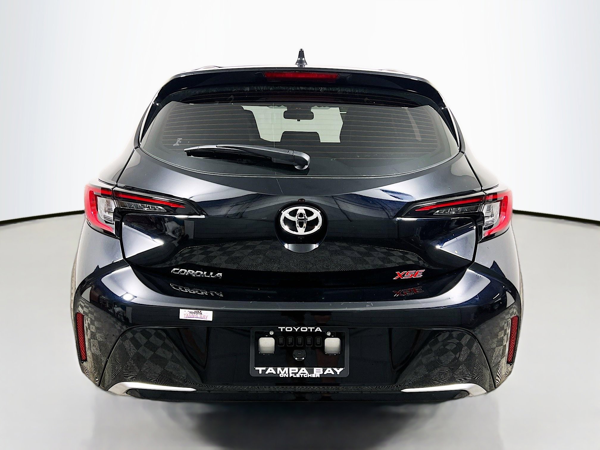 Used 2026 Toyota Corolla XSE FWD image 6