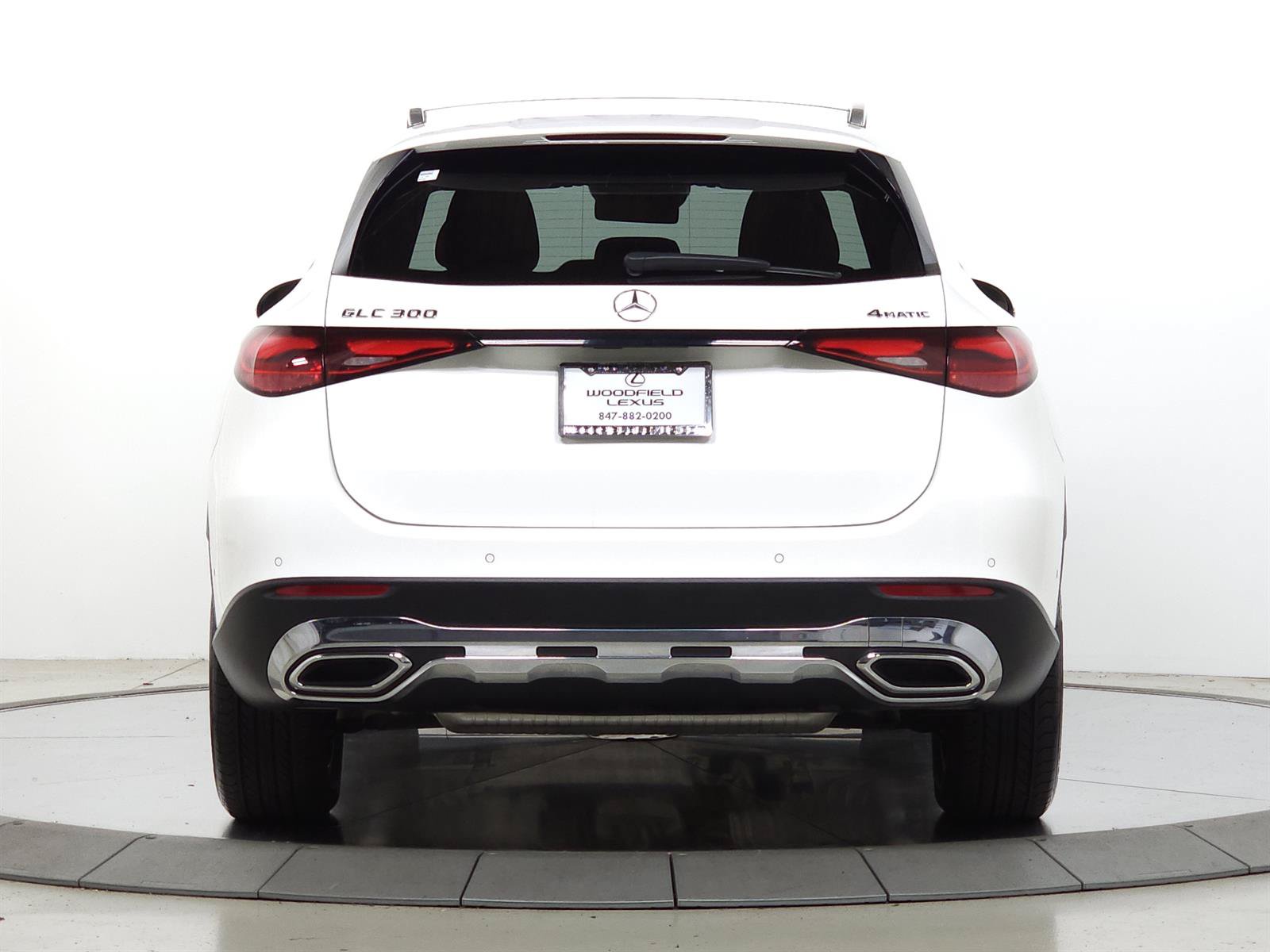 Used 2023 Mercedes-Benz GLC 300 4MATIC image 7