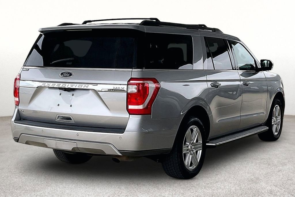Used 2021 Ford Expedition Max XLT RWD image 2