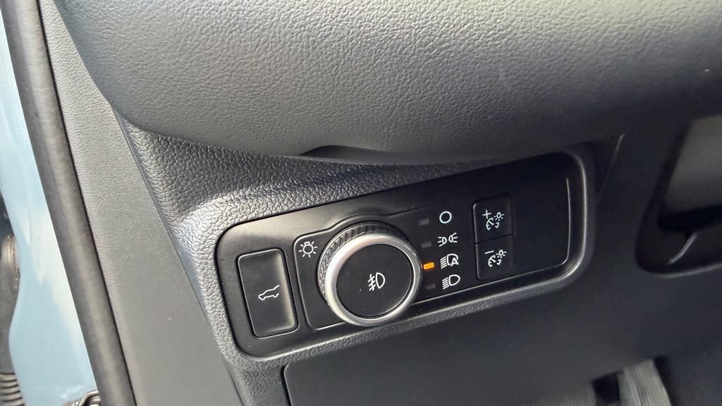 Used 2025 Ford Explorer ST AWD/4WD image 14