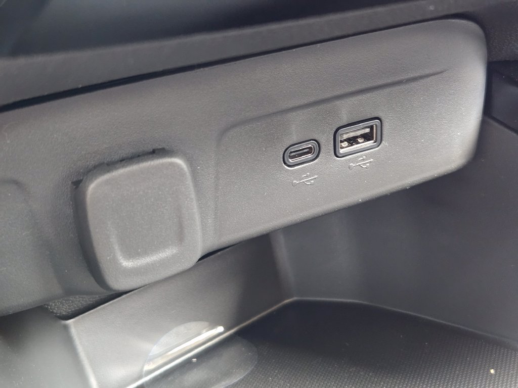 New 2026 Chevrolet Trax LT w/ Driver Confidence Package FWD image 18
