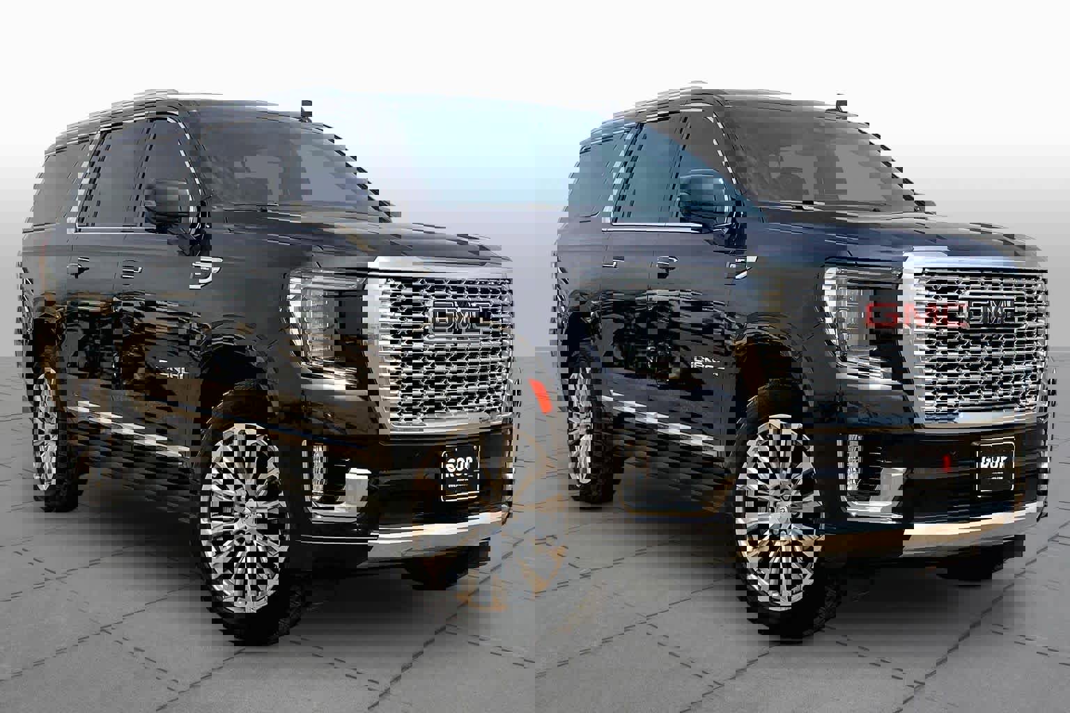 Used 2023 GMC Yukon XL Denali image 2