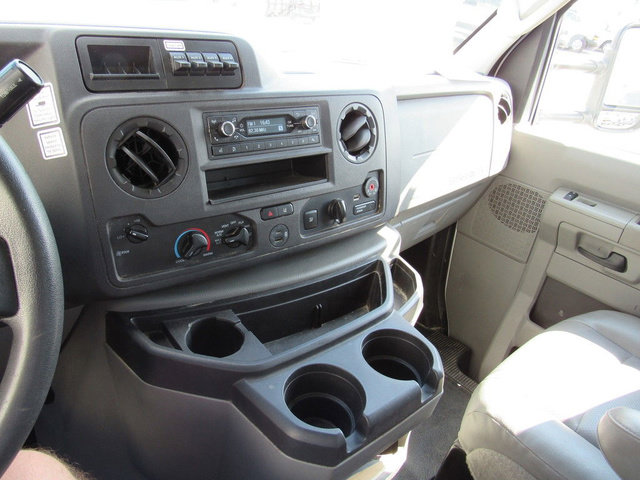 Used 2022 Ford E-350 and Econoline 350 Super Duty RWD image 28