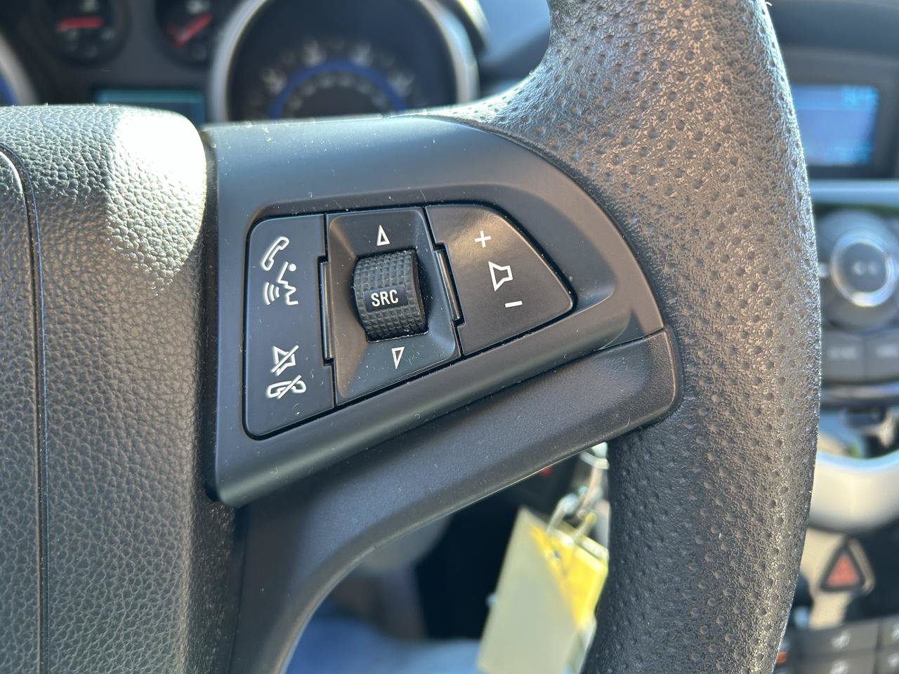 Used 2016 Chevrolet Cruze LS FWD image 19