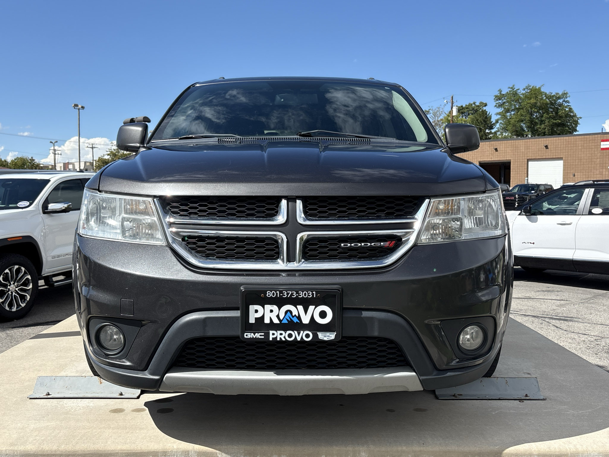 Used 2017 Dodge Journey SXT w/ Premium Group FWD image 12
