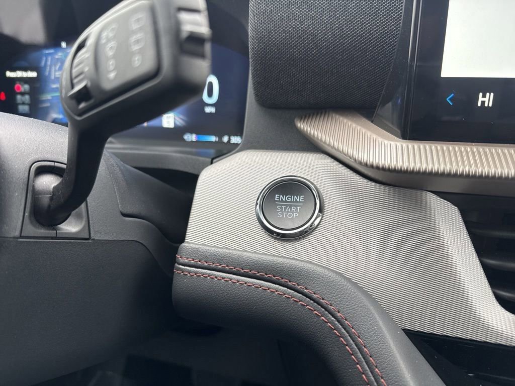 New 2025 Ford Explorer Active w/ Active Comfort Package image 24