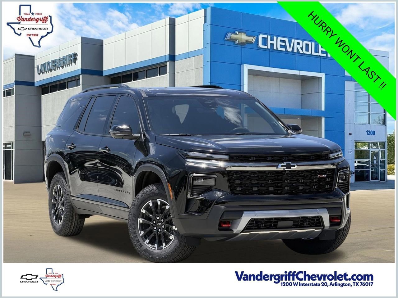 New 2026 Chevrolet Traverse Z71 w/ Enhanced Driving Package AWD/4WD image 1