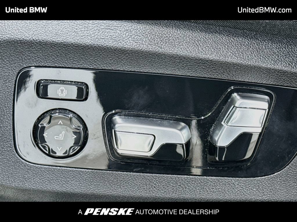 Certified 2026 BMW X5 M60i AWD/4WD image 11