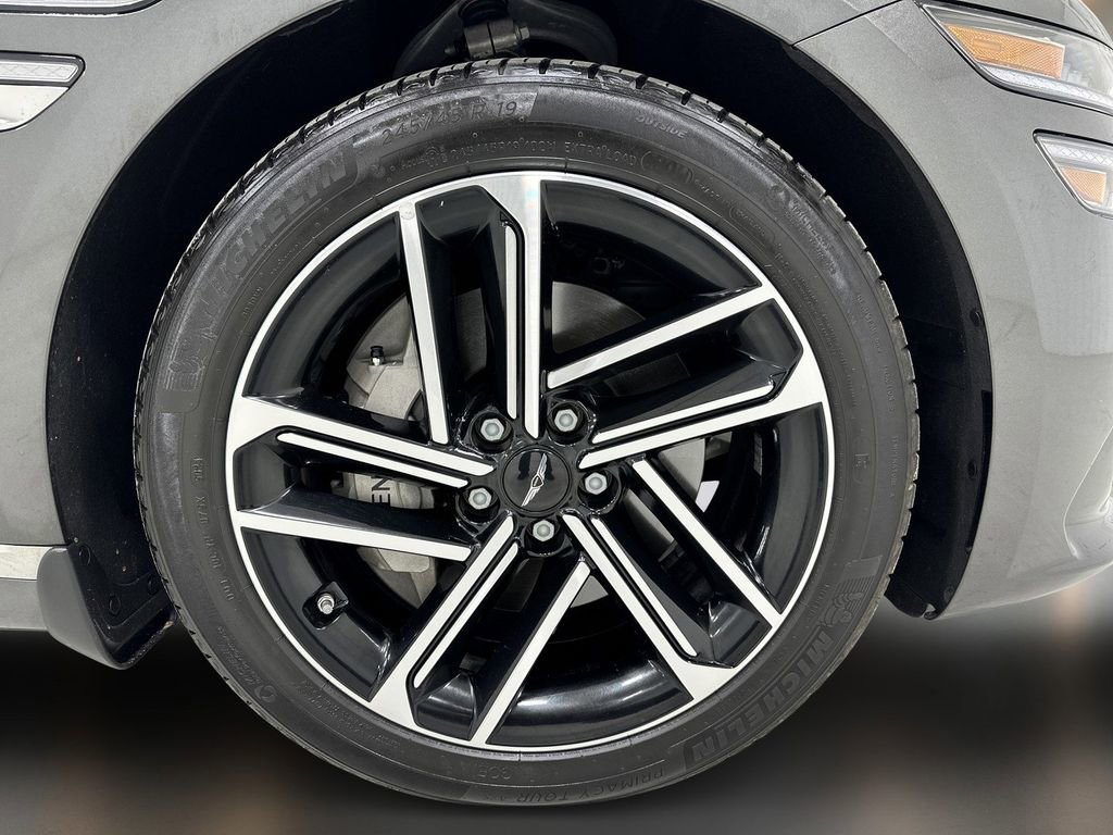 Certified 2026 Genesis G80 2.5T Advanced AWD/4WD image 9