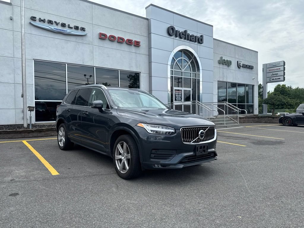 Used 2022 Volvo XC90 T5 Momentum