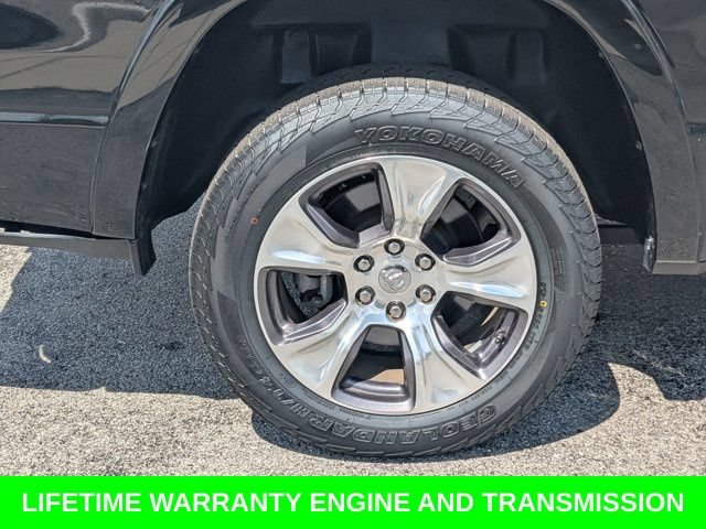 Used 2021 RAM 1500 Laramie AWD/4WD image 12