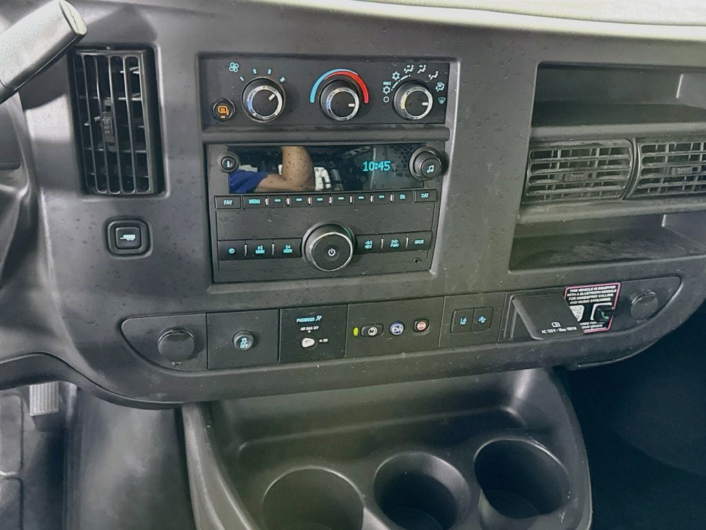Used 2025 Chevrolet Express 2500 RWD image 15