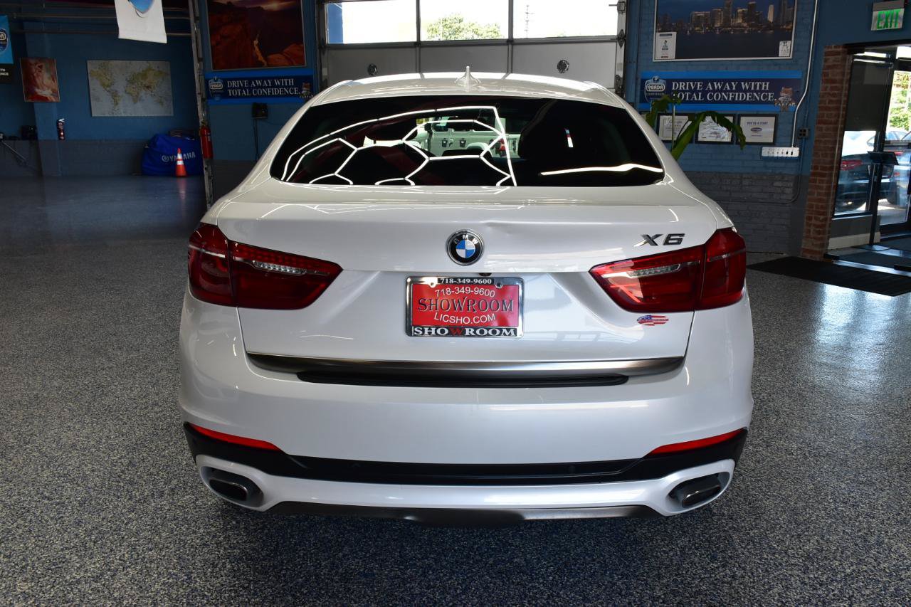 Used 2019 BMW X6 xDrive35i w/ Premium Package Essential AWD/4WD image 6