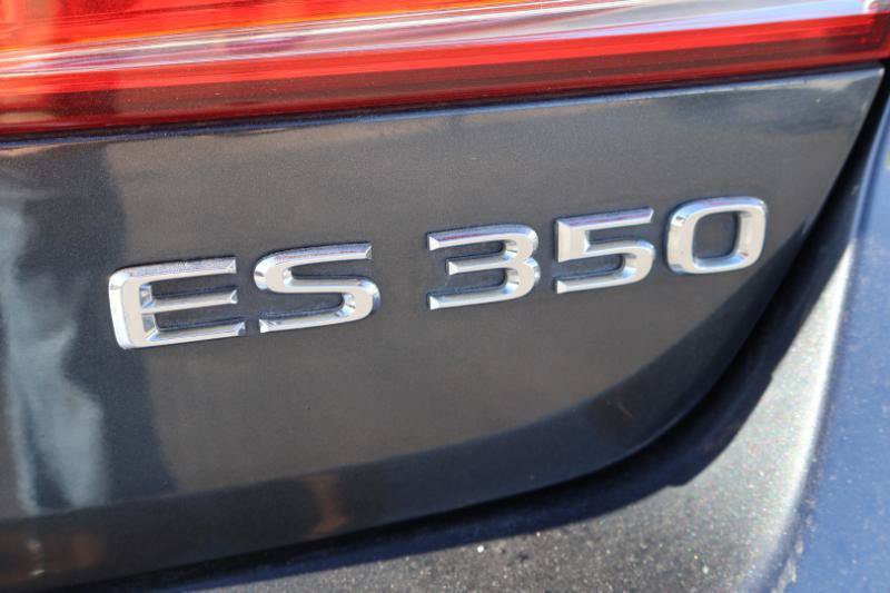 Used 2010 Lexus ES 350 FWD image 10
