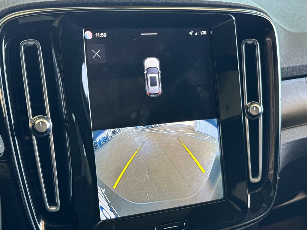 Certified 2023 Volvo XC40 Recharge Ultimate w/ Protection Package Premier AWD/4WD image 19