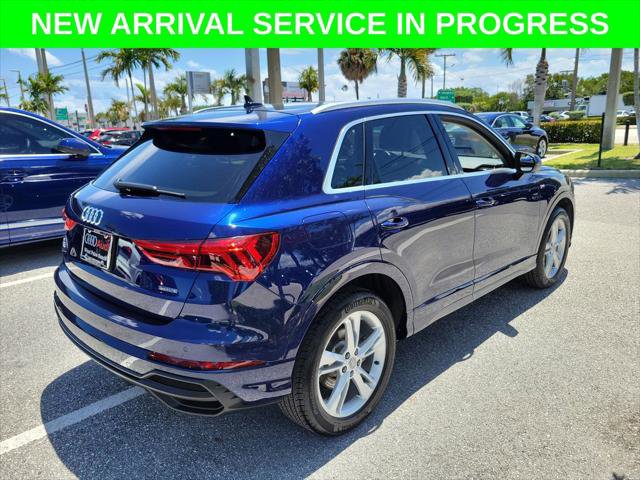 Certified 2021 Audi Q3 2.0T Premium Plus AWD/4WD image 4