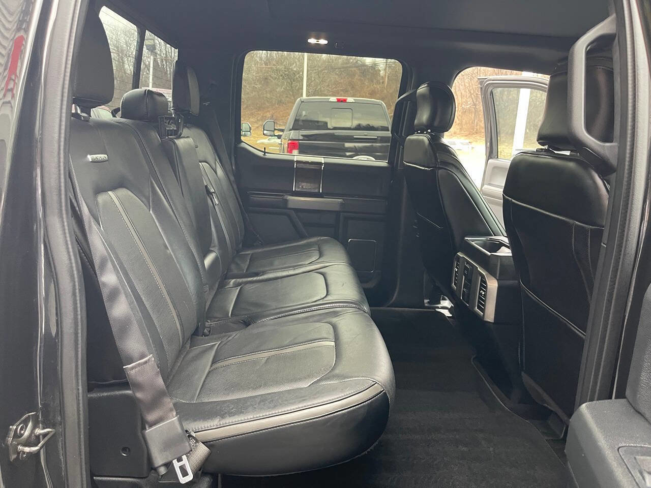 Used 2015 Ford F150 Platinum w/ Equipment Group 701A Luxury image 29