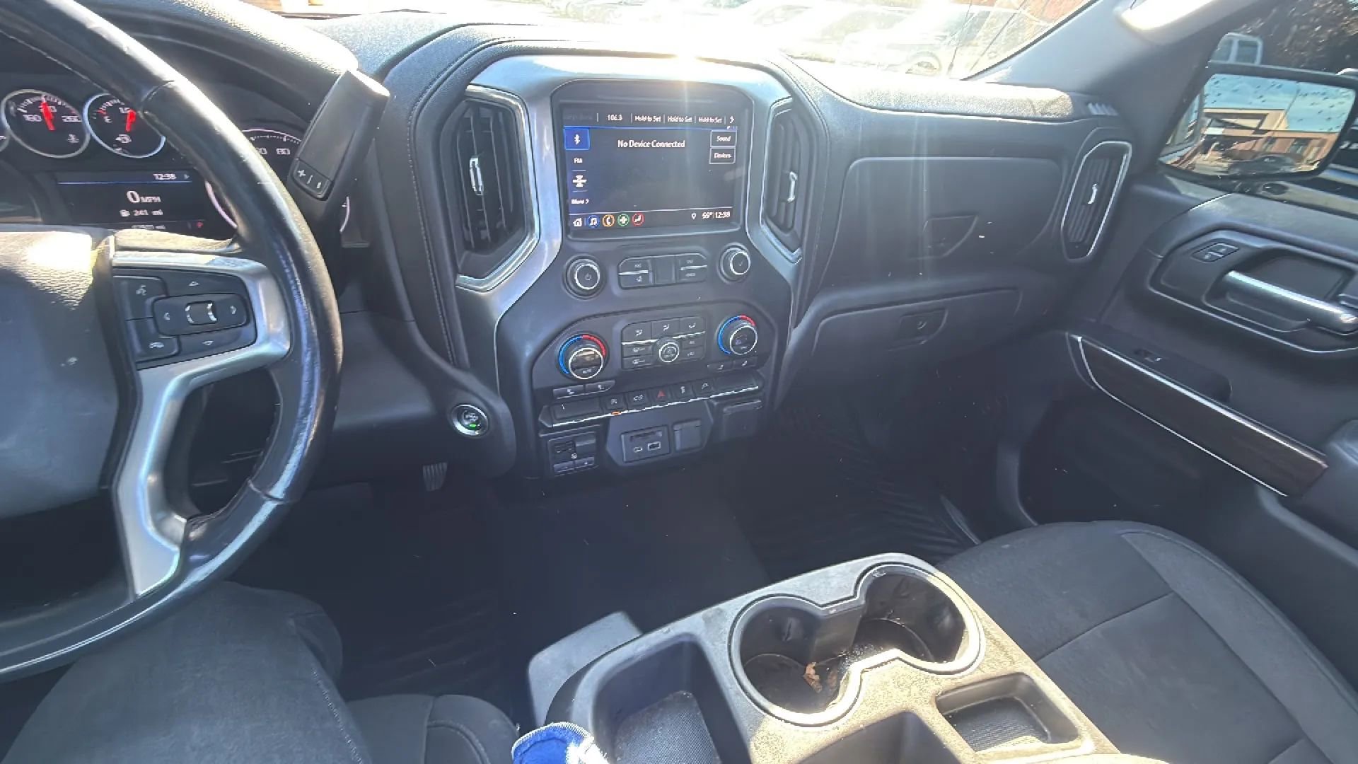 Used 2019 Chevrolet Silverado 1500 LT w/ Texas Edition image 15