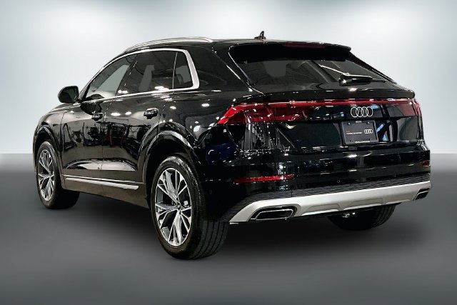Used 2025 Audi Q8 Premium Plus AWD/4WD image 12