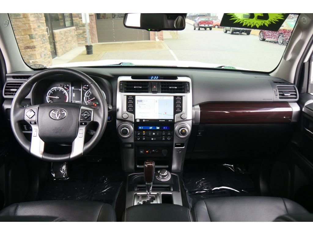 Used 2022 Toyota 4Runner Limited image 13
