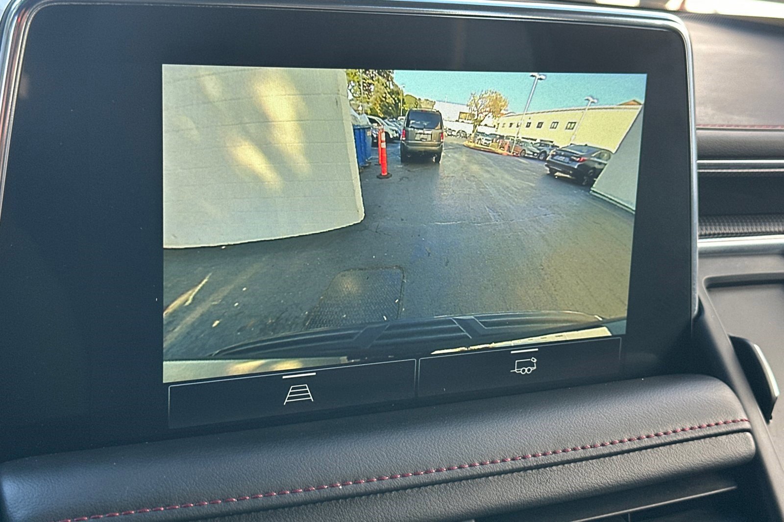 Used 2022 Chevrolet Tahoe RST image 25