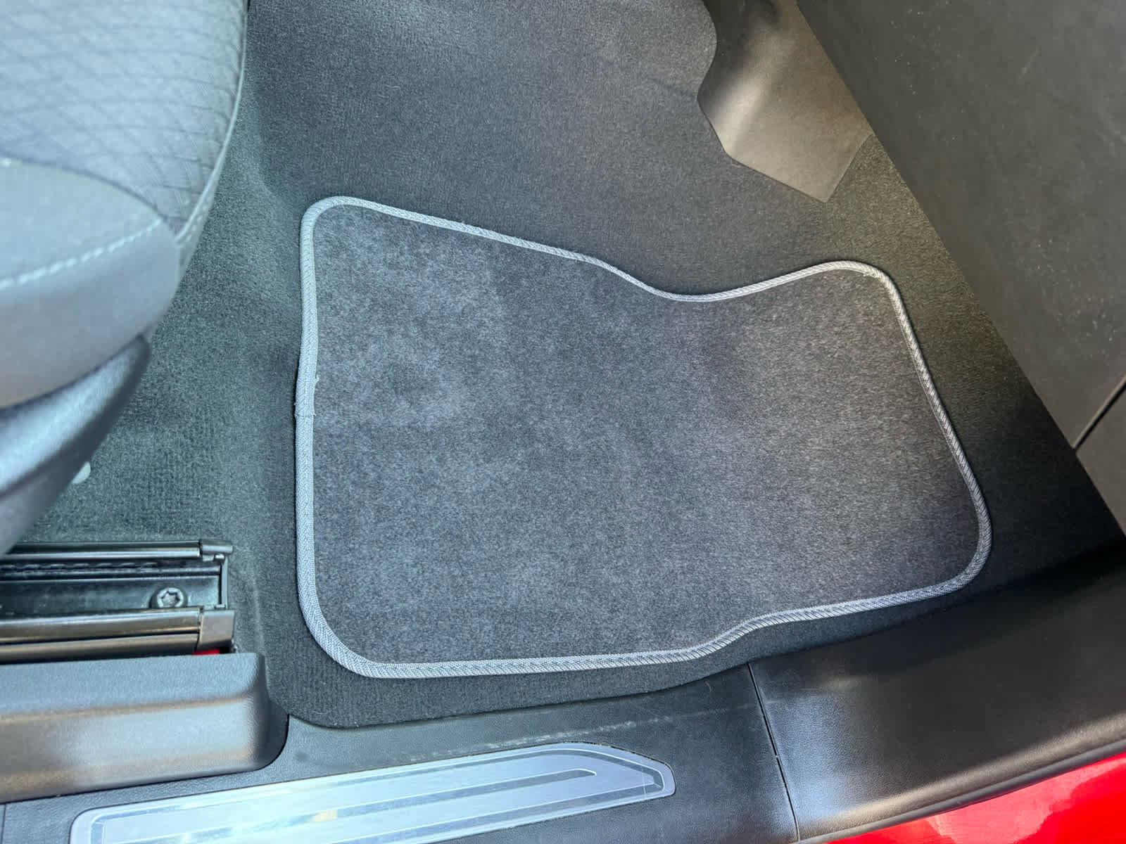 Used 2023 Chevrolet Silverado 1500 LT image 8