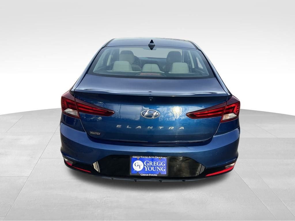 Used 2020 Hyundai Elantra SEL w/ Cargo Package (C1) image 5
