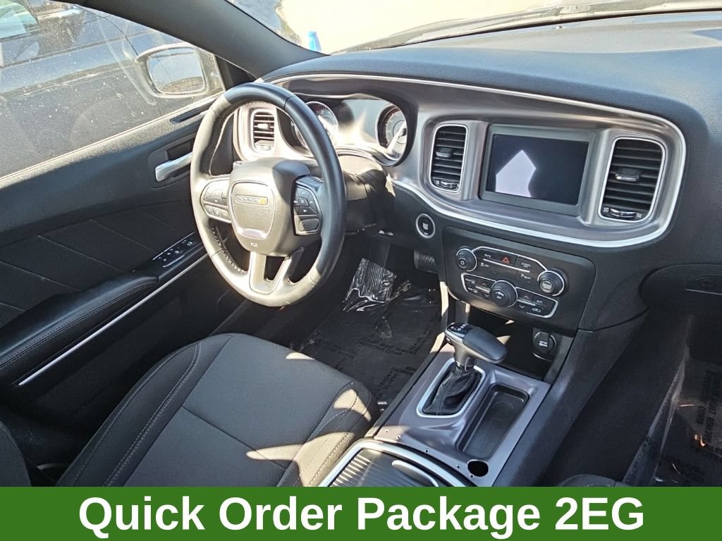 Used 2020 Dodge Charger SXT RWD image 8