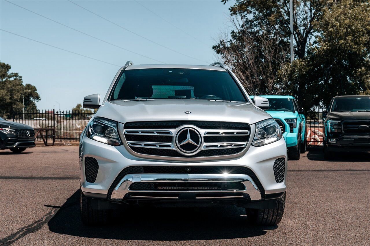 Used 2017 Mercedes-Benz GLS 450 4MATIC image 2