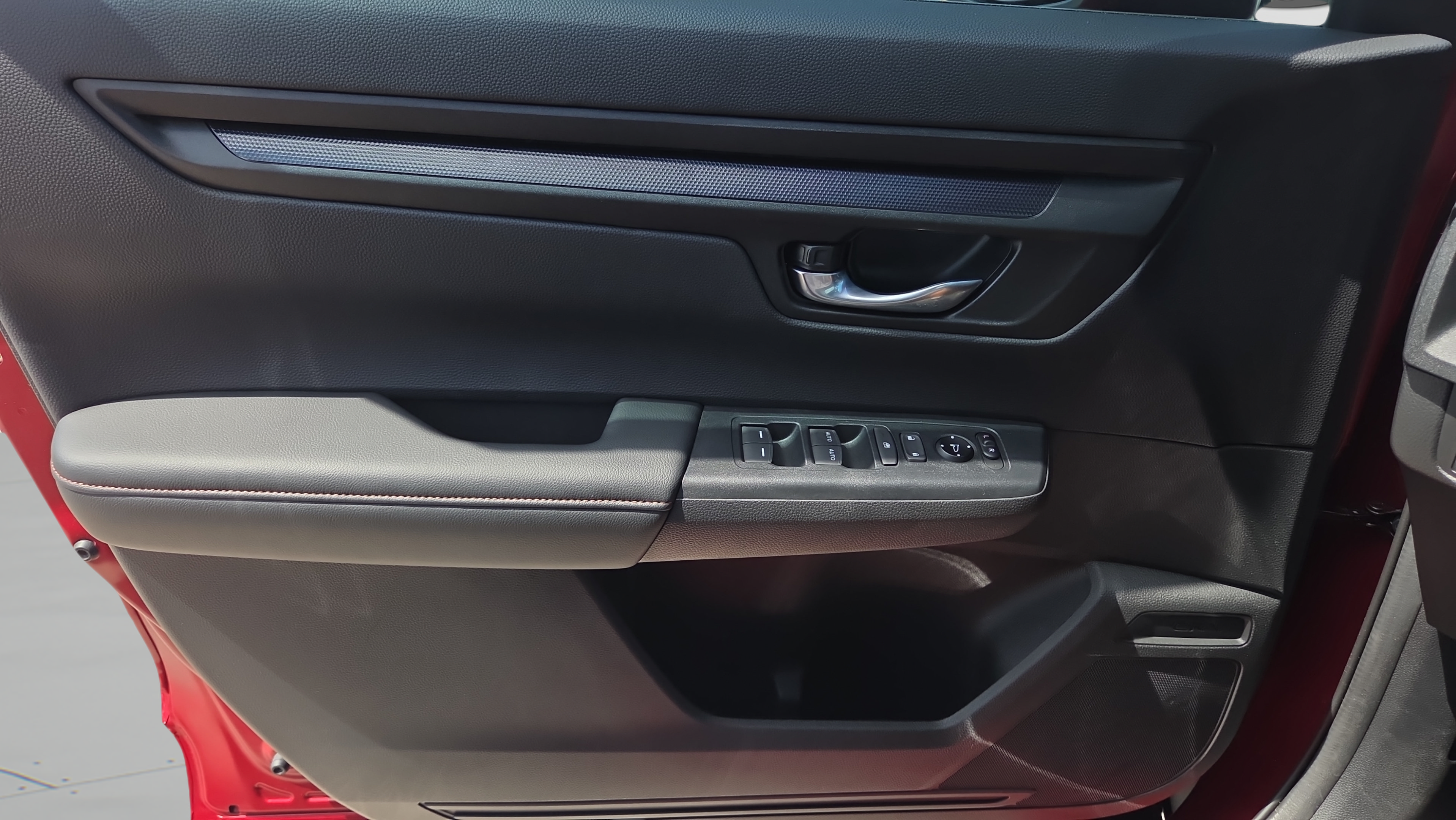 Certified 2026 Honda CR-V Sport image 39
