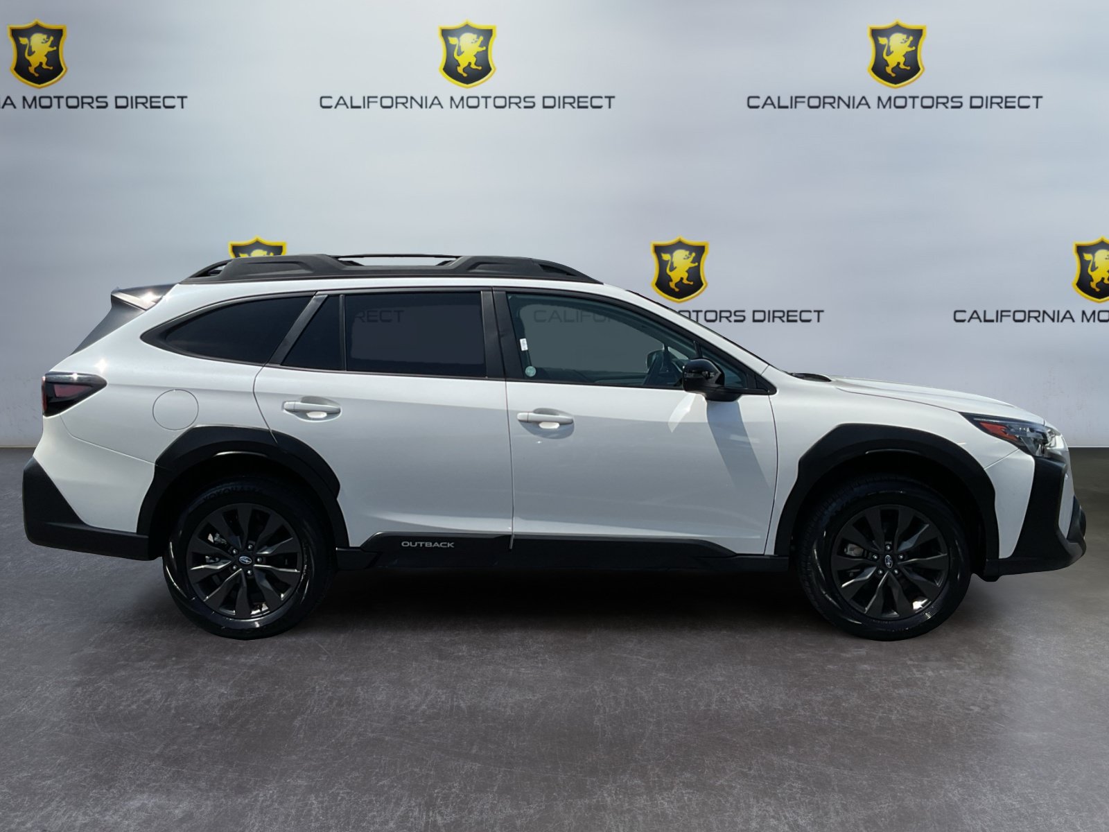 Used 2025 Subaru Outback Onyx Edition AWD/4WD image 4