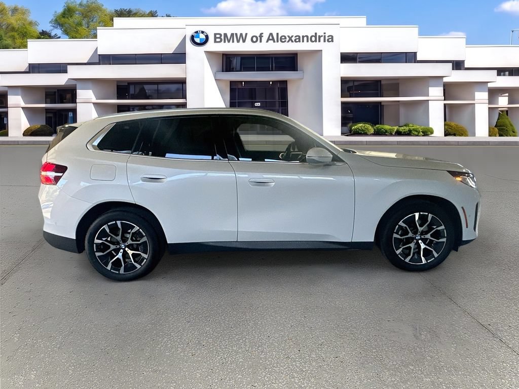 Used 2026 BMW X3 xDrive30i w/ Convenience Package AWD/4WD image 4