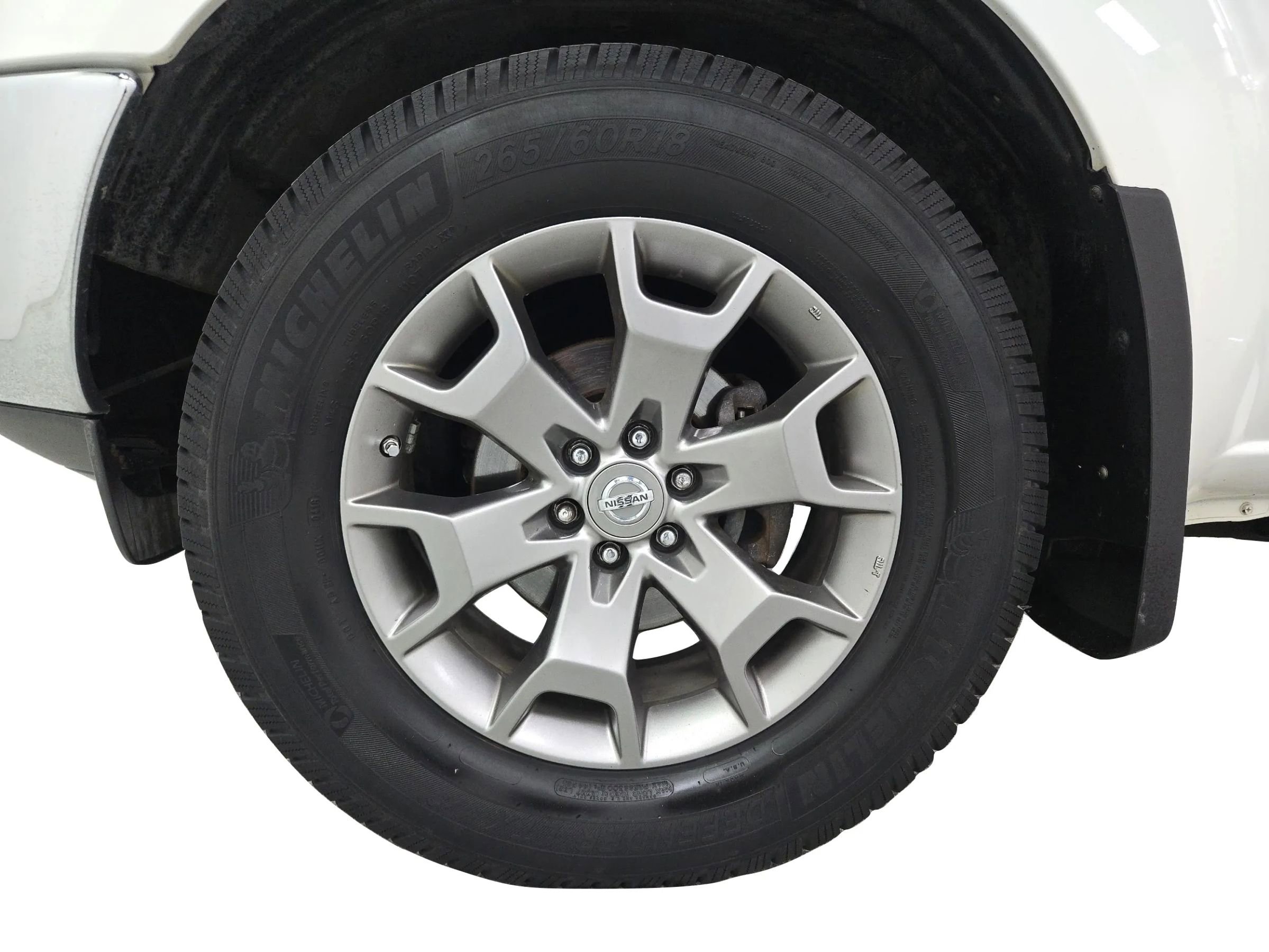 Used 2015 Nissan Frontier SL w/ Moonroof Package image 25