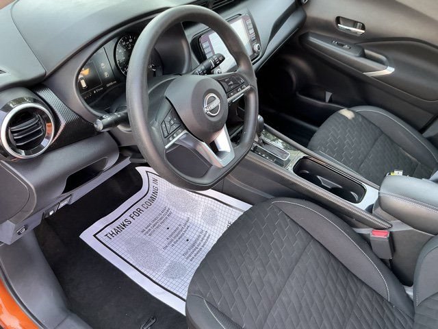 Used 2022 Nissan Kicks SV w/ Interior Electronics Package FWD image 15