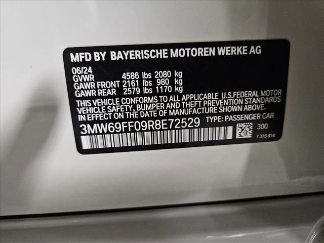 Certified 2024 BMW 330i Sedan w/ Premium Package image 24