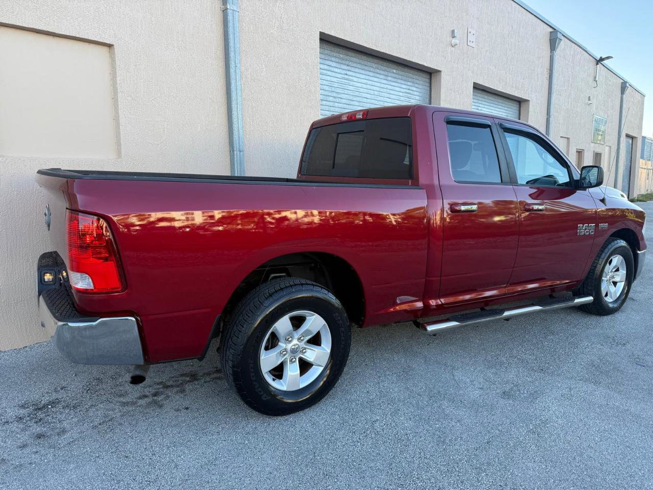 Used 2014 RAM 1500 Classic SLT RWD image 4