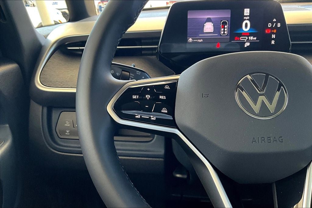 New 2025 Volkswagen ID. Buzz Pro S Plus image 22