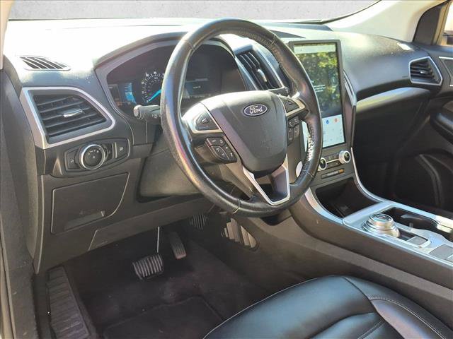 Used 2023 Ford Edge SEL AWD/4WD image 9